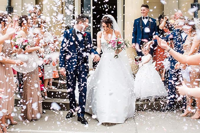 White Confetti 1 inch Paper Confetti Circles for Table Wedding & Birthday Party Decoration 5000 pcs