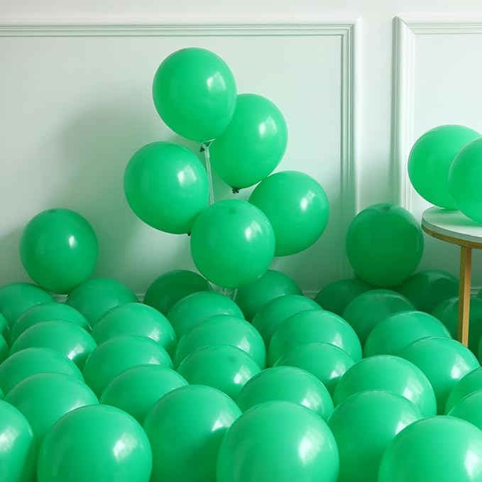 Tesochye 147 PCS Green and Gold Balloon Garland Arch Kit,Dark Green Gold Confetti Balloons with Exploding Star Foil Balloons for Graduation Class of 2026 Anniversary Birthday Jungle Party Decorations
