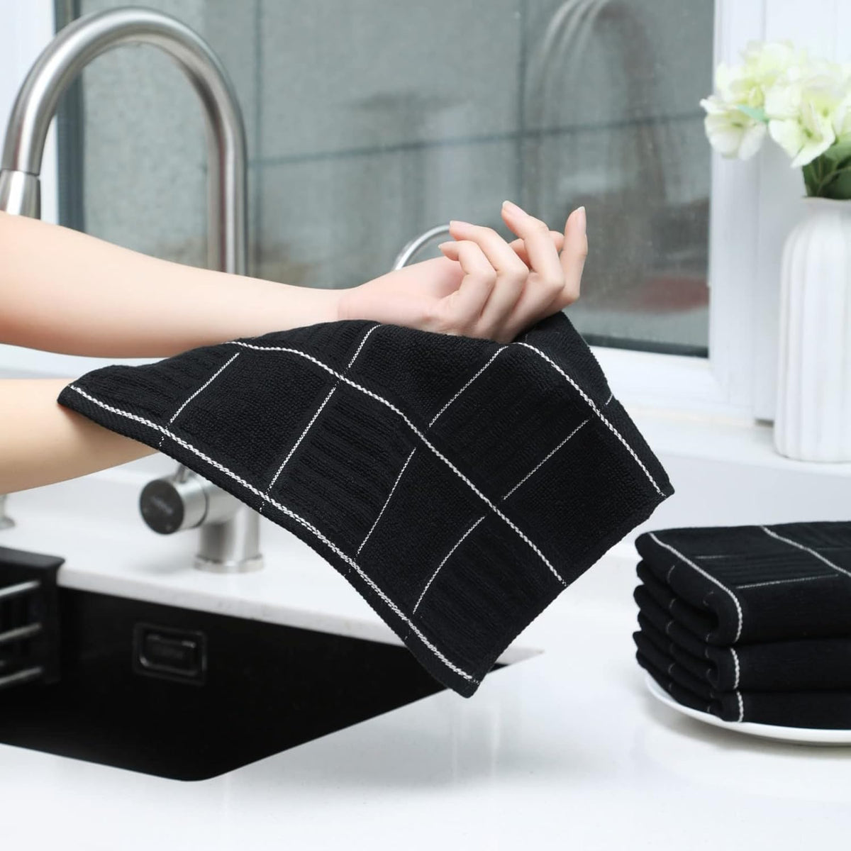 Glynniss Kitchen Towels and Dishcloths Set, Absorbent Dish Towels and Dish Cloths Set for Washing Dishes, Cleaning and Drying Use Pack of 8 (Black)
