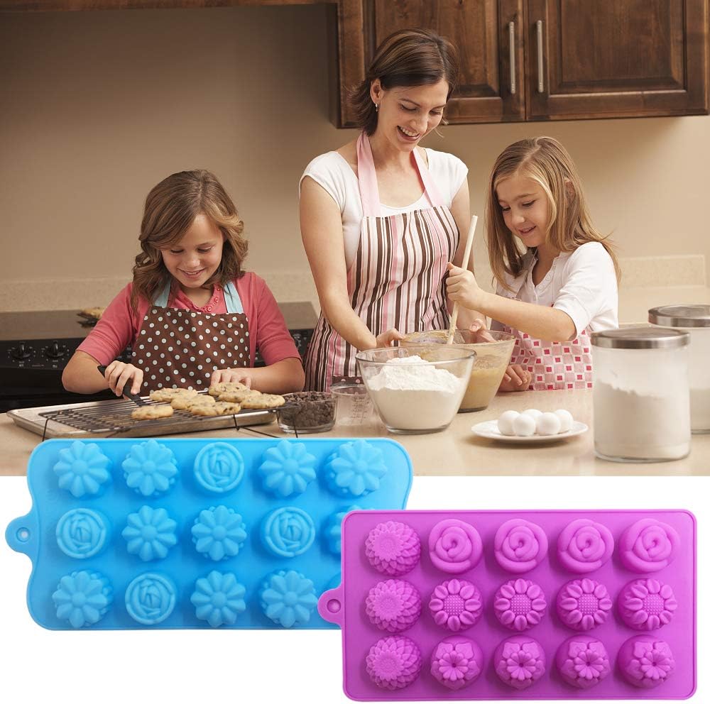 4 Pack Flower Shape Chocolate Candy Molds Set,DanziX Silicone 15 Cavity Baking Mold Ice Cube Tray for Wedding,Festival,Parties and DIY Crafts-Green