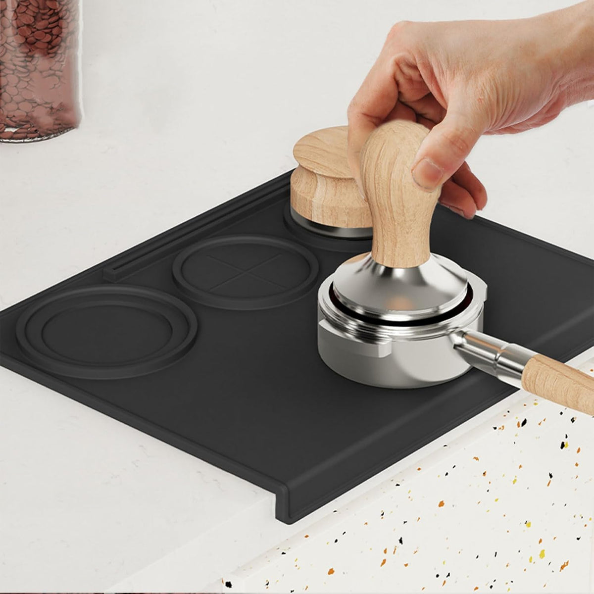 Espresso Tamping Mat, Silicone Coffee Tamping Mat with Three Grooved Sections Suitable for 51mm Tamper and Coffee Distributor
