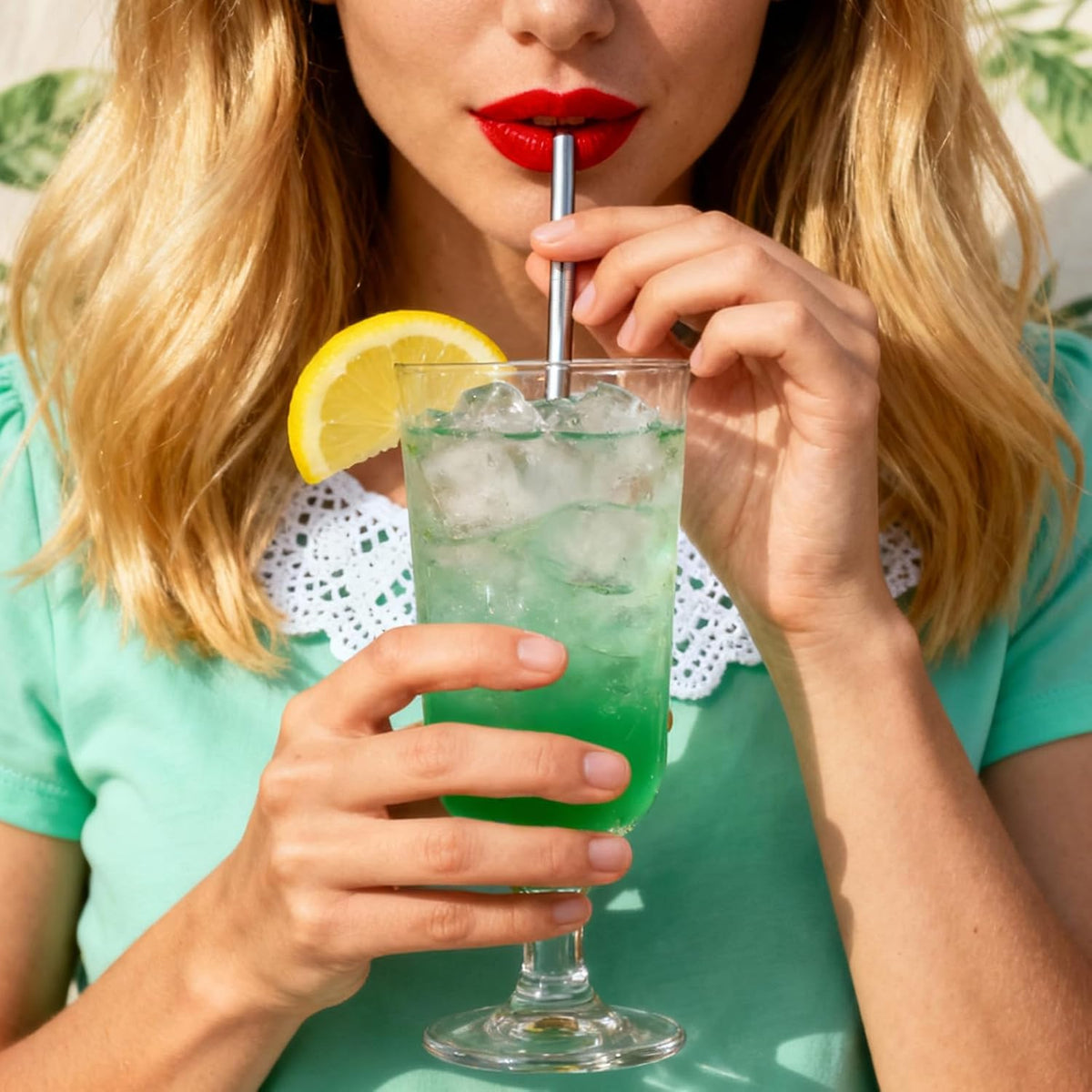 10Pcs Short Metal Straws, Metal Straws Reusable, Stainless Steel Straw Cocktail Straw with 2 Cleaning Brushes, Bent Cup Accessories for Coffee Mugs