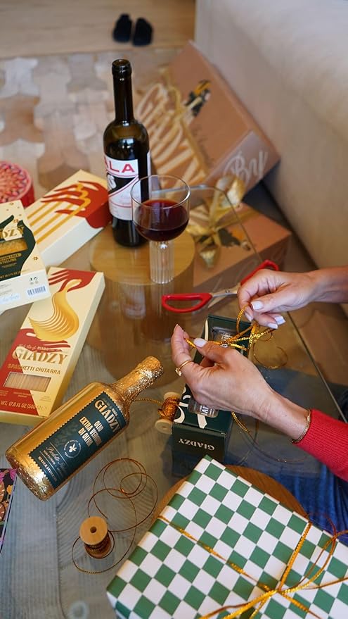 Giadzy by Giada de Laurentiis 2 Pack Olive Oil Extra Virgin - Premium Unfiltered Cold-Pressed Italian Olive Oil, Gold Wrap, Made in Italy
