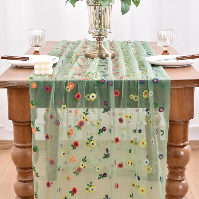 Joanlody 3pcs Sage Green Embroidery Daisy Spring Summer Table Runner Florals Seasonal Easter Tulle Table Runner Holiday Kitchen Dining Table Decoration Wedding Party