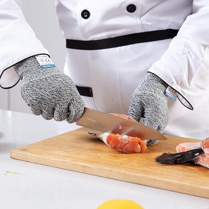 Dowellife 3 Pairs Cut Resistant Gloves Food Grade Level 5 Protection, Safety Kitchen Cuts Gloves for Mandolin Slicing, Fish Fillet, Oyster Shucking, Meat Cutting and Wood Carving (Black Gray, X-Large)