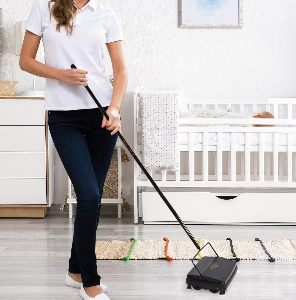 Fuller Brush 17029 Electrostatic Carpet & Floor Sweeper - 9" Cleaning Path - Lightweight - Ideal for Crumby Messes - Works On Carpets & Hard Floor Surfaces - Fresh Mint