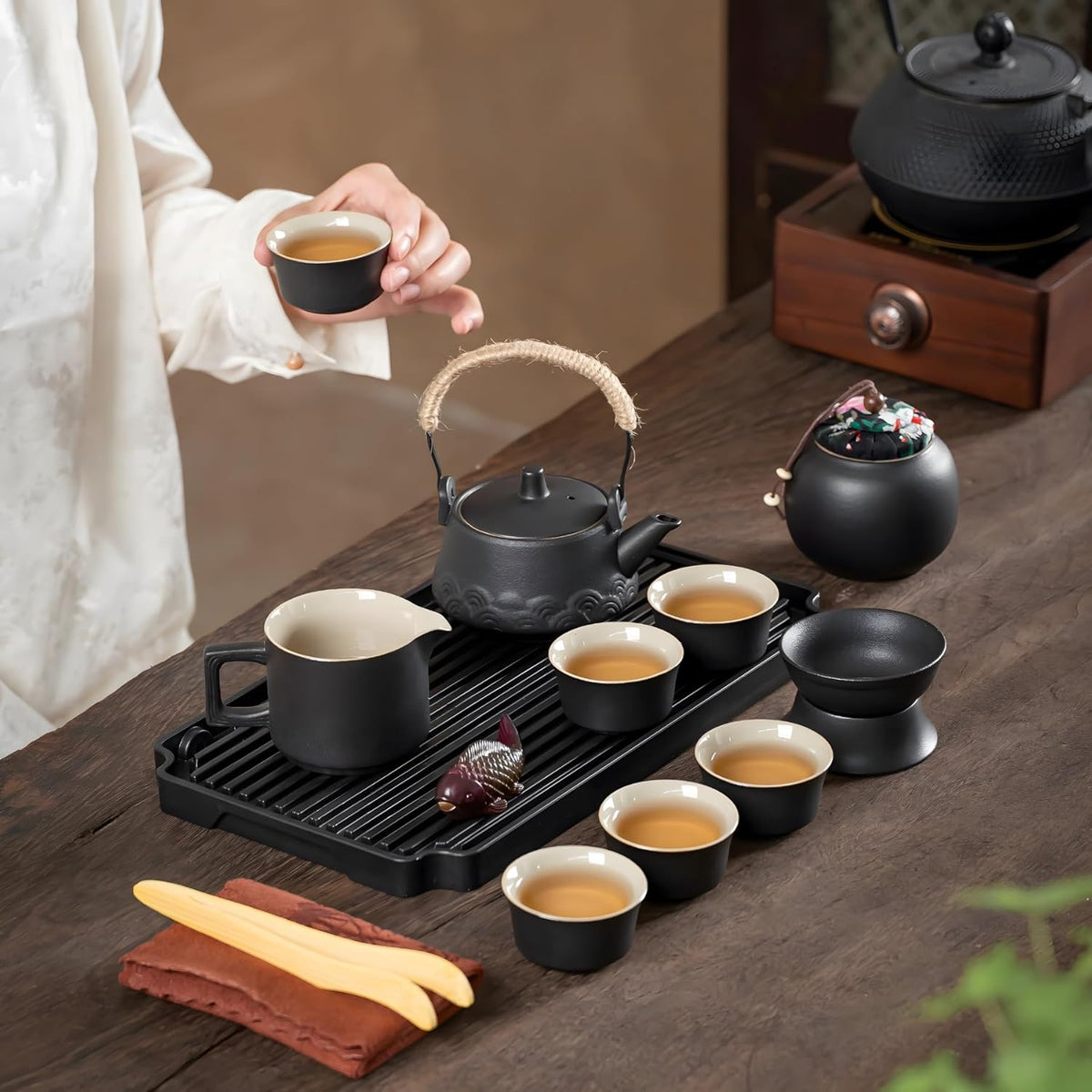Ichag Japanese Tea Set, Chinese Tea Sets for Adults, 15-Piece Porcelain Gongfu Tea Set with Tea Pet & Tea Tray, Japanese Teapot Set