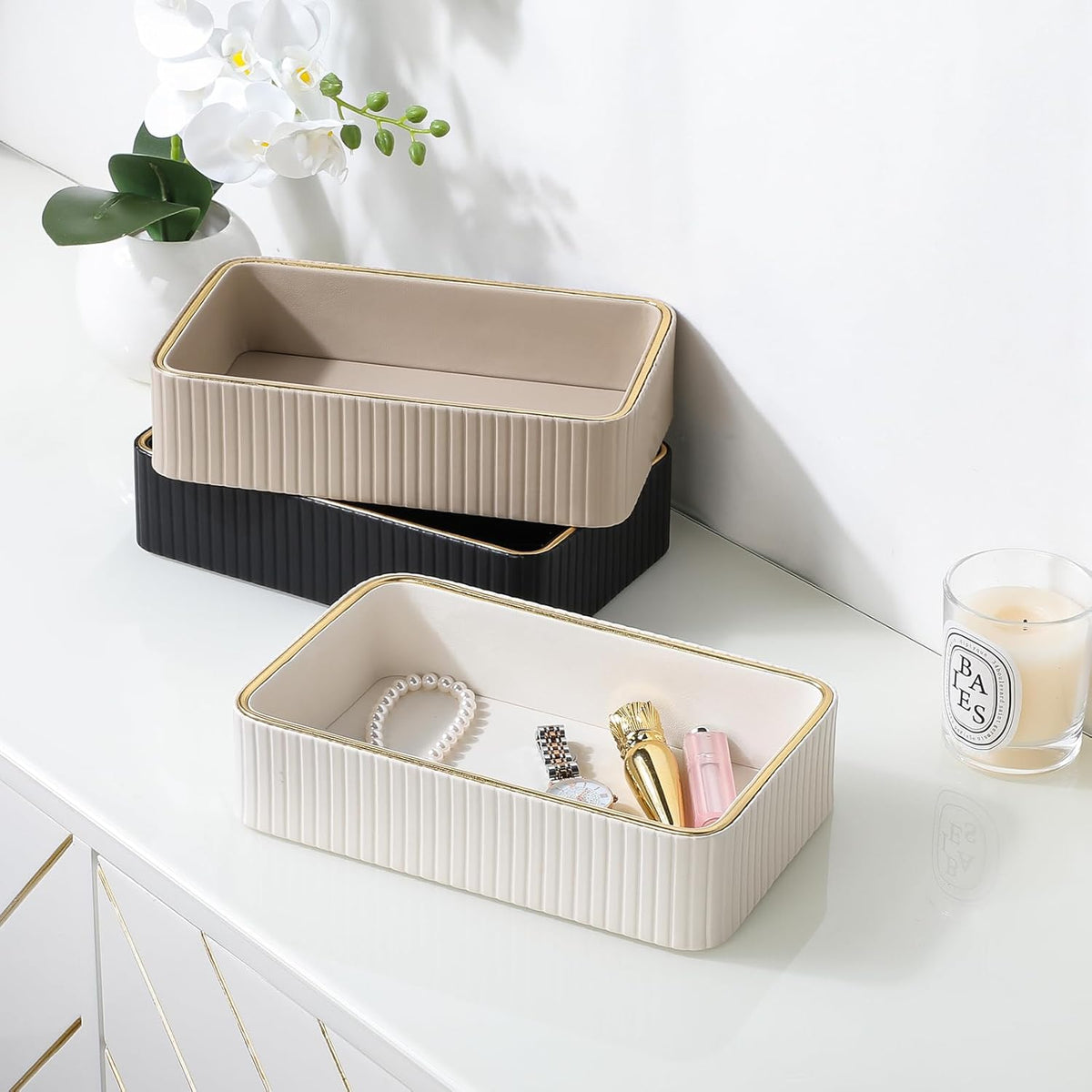 Desk Organizer Tray, PU Leather Valet Tray Nightstand Organizer Cologne Perfume Trays for Men Women