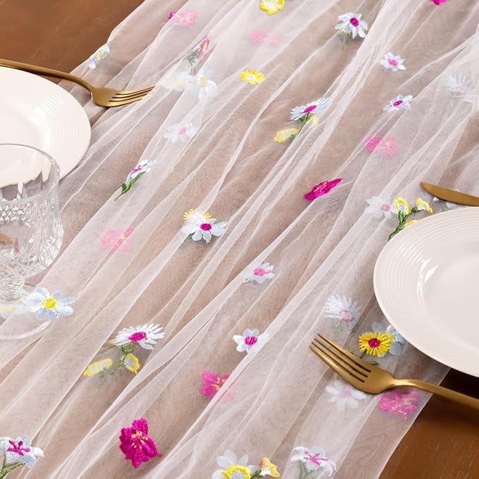 Socomi Flower Table Runner Summer Daisy Floral Tulle Gauze Cheesecloth Embroidery Table Runners for Tea Party Garden Wedding Bridal Baby Shower Birthday Picnic Decor Ivory White 3pcs