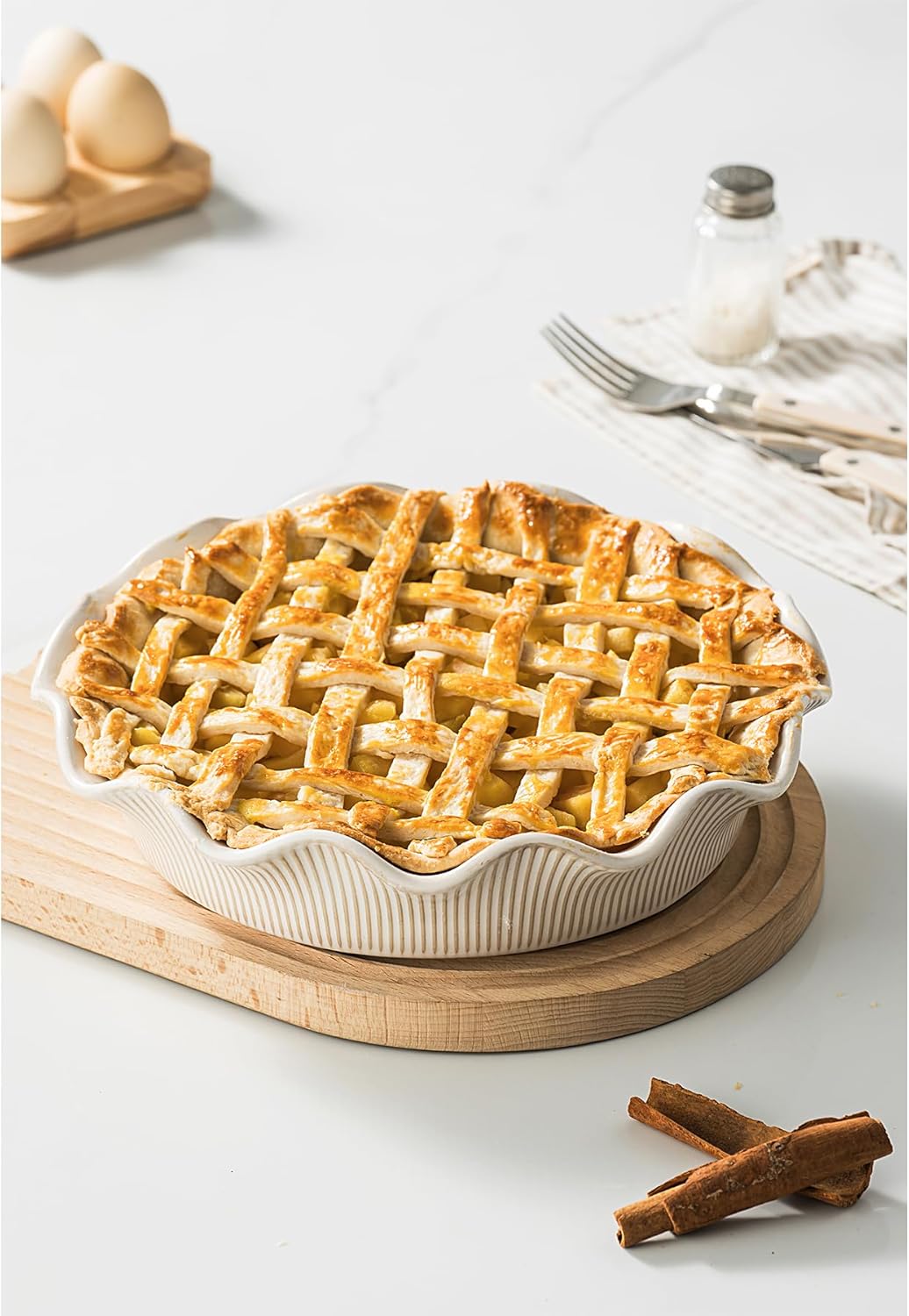 Ceramic Deep Pie Pan for Baking, 11 inch Porcelain Pie Dish for Apple Pie, Oven & Dishwasher Safe, Farmhouse Decor, 48 Ounce Deep Plate for Kitchen