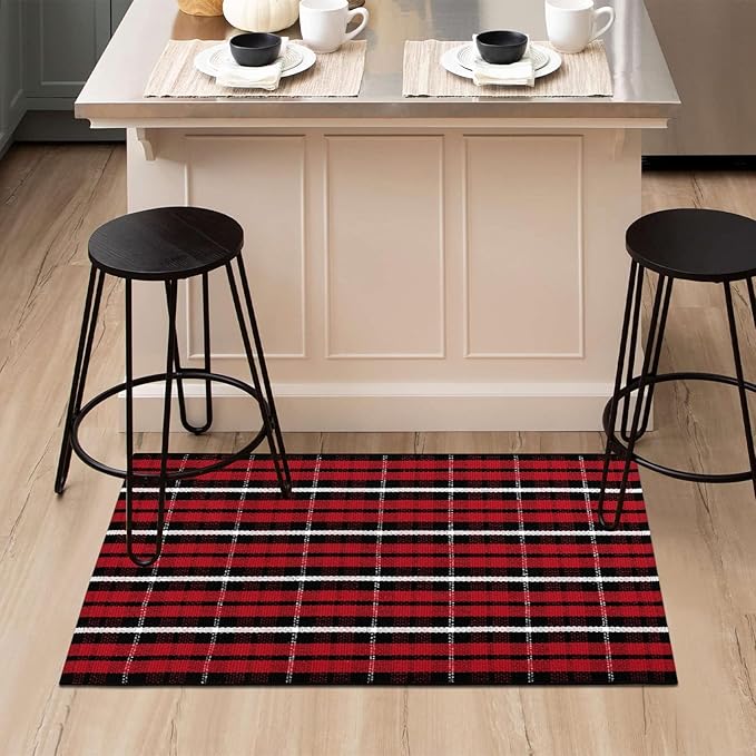 Christmas Red Buffalo Plaid Door Mats Outdoor 2'X3', Cotton Front Door Rug Machine Washable Indoor/Outdoor Area Rug Farmhouse Throw Rug for Layered Door Mats/Porch/Entryway/Kitchen/Bathroom