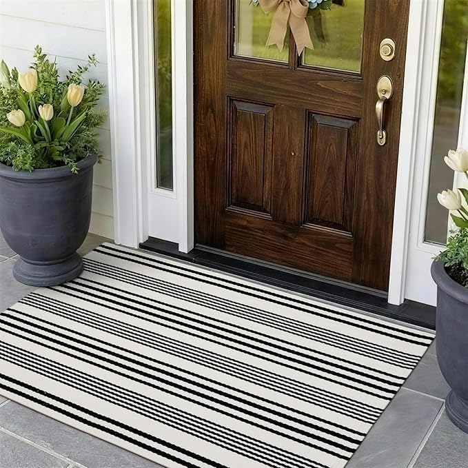 OJIA Front Door Rugs 27.5x43 Inches, Black and White Striped Outdoor Rugs Porch Rug Machine Washable Cotton Woven Entryway Rug Front Door Mats for Porch/Farmhouse/Kitchen/Home Outside Entrance Decor