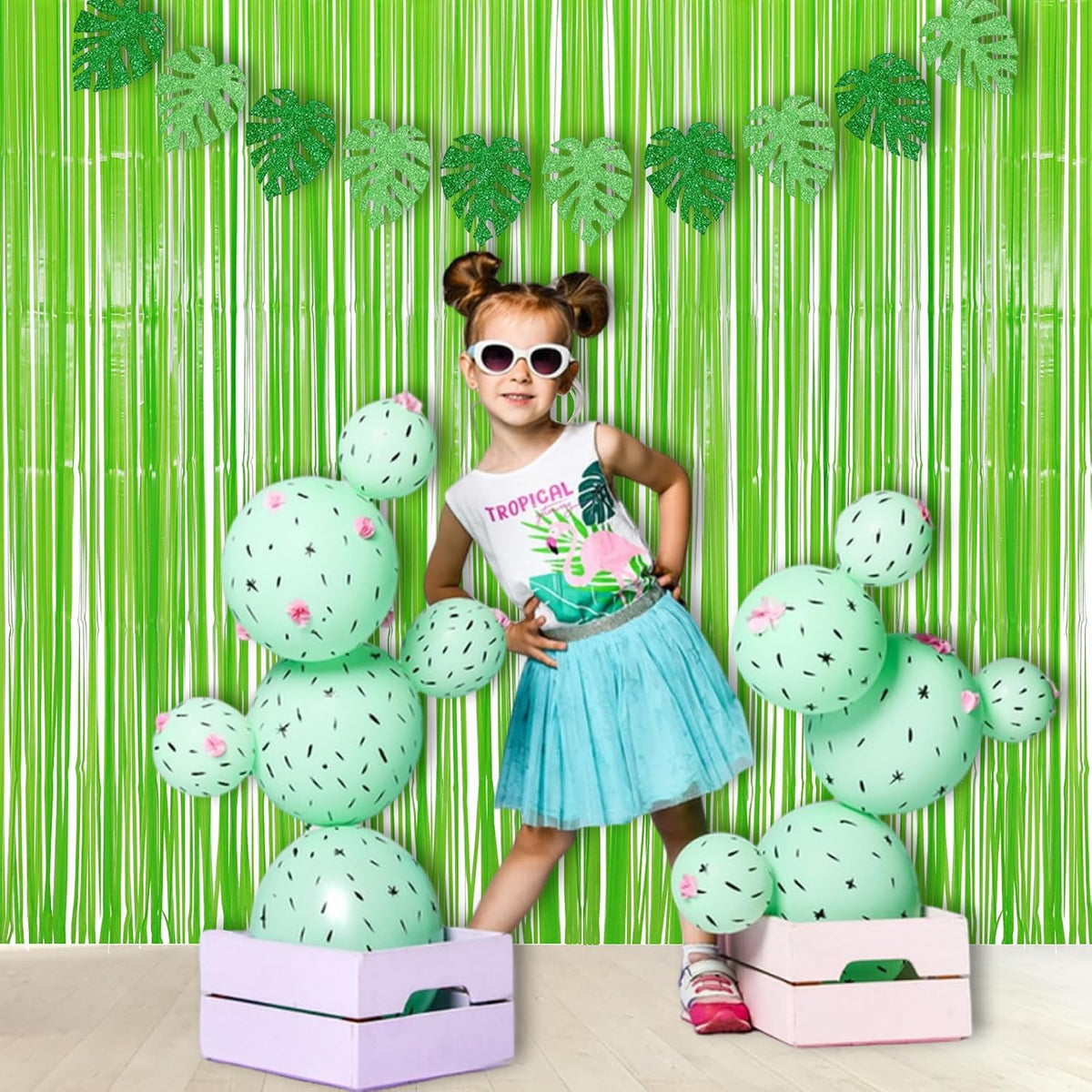 BRAVESHINE Pastel Green Streamers Party Backdrop Decorations 2 Pack