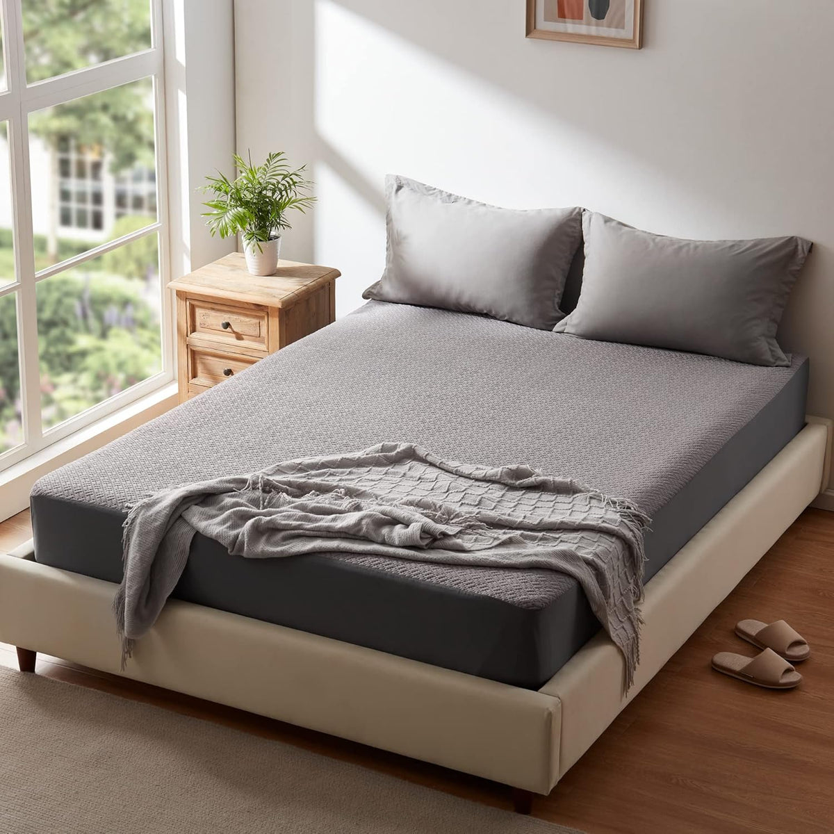 Hanherry 100% Waterproof Mattress Protector Twin XL Size - Grey, Mattress Cover 3D Air Fabric Cooling Mattress Pad Cover Smooth Soft Breathable Noiseless, 8''-21'' Deep Pocket
