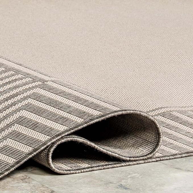 Nuloom Asha Light Grey/Ivory, 5' x 8', Casual, Striped Border, Soft and Cozy, High Traffic, Stain Resistant, Easy Clean, Durable Area Rug for Indoor/Outdoor Patio, Deck, Porch, Garden, Courtyard