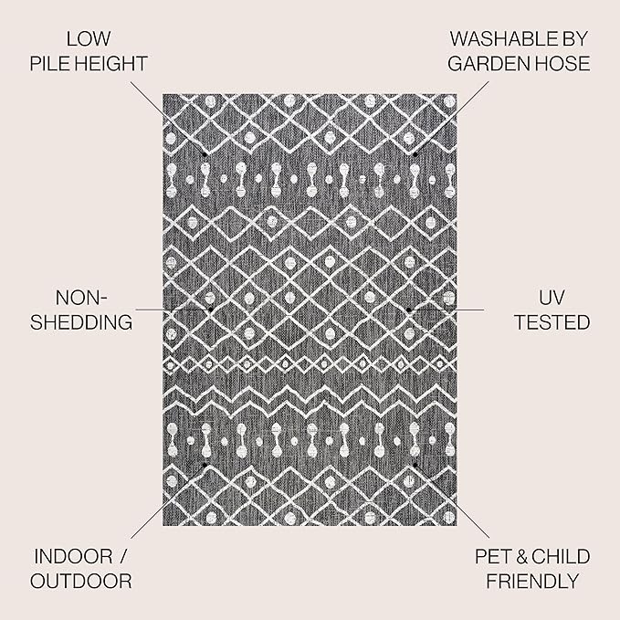 JONATHAN Y Tribal Bohemian Indoor Outdoor Area Rug 3X5 Black/Ivory, Nokat for Backyard, Patio, Porch, Easy-Cleaning, High Traffic, Pet-Friendly, Non-Shedding (SMB131E-3)