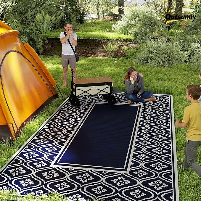 Outsunny Outdoor Rug for Patio, 9' x 18' Waterproof Large Mat, Reversible Plastic Straw Rug for Decor, Portable Outside RV Camping Area Carpet Mat for Backyard Porch Deck Picnic, Blue & White Gourd