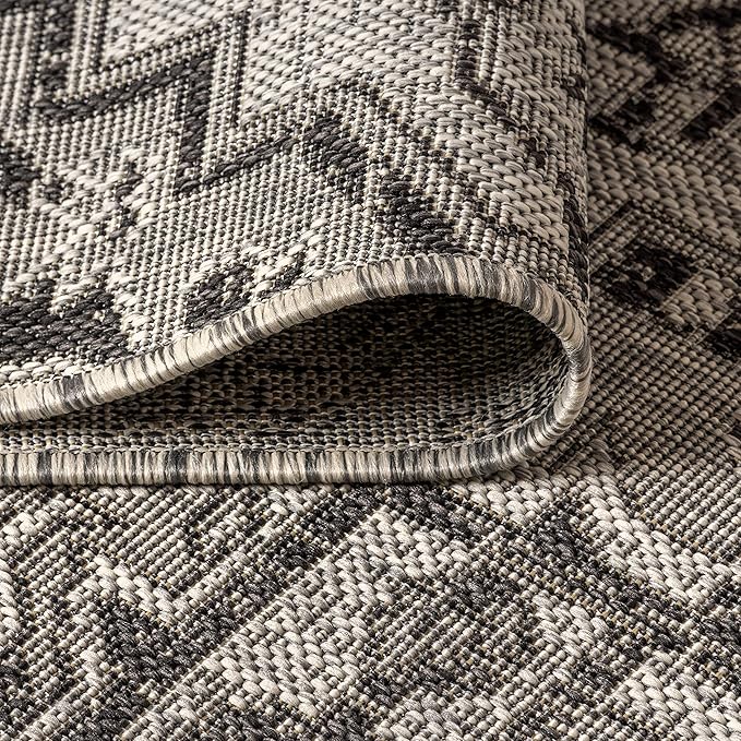 JONATHAN Y Boho Medallion Indoor Outdoor Runner Rug 2X10 Black/Gray, Estrella Textured Weave for Backyard, Patio, Porch, Easy-Cleaning, High Traffic, Pet-Friendly, Non-Shedding (SMB105D-210)