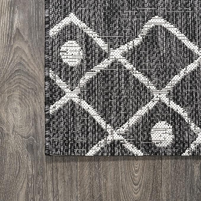JONATHAN Y Tribal Bohemian Indoor Outdoor Area Rug 3X5 Black/Ivory, Nokat for Backyard, Patio, Porch, Easy-Cleaning, High Traffic, Pet-Friendly, Non-Shedding (SMB131E-3)